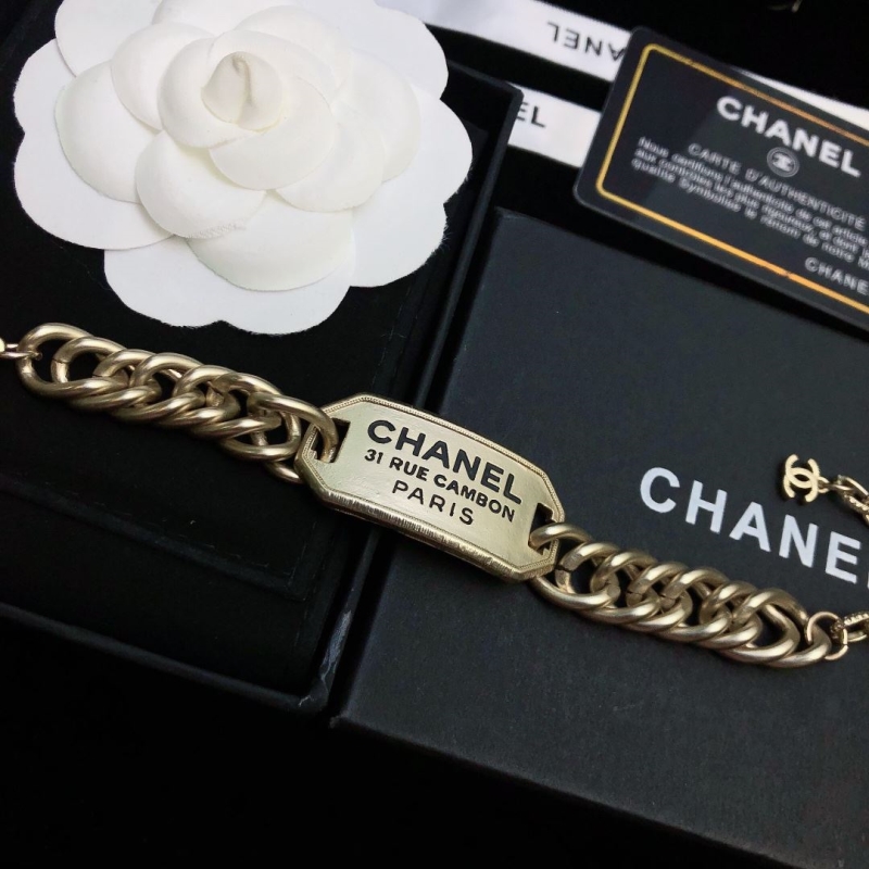 Ch**el necklaces